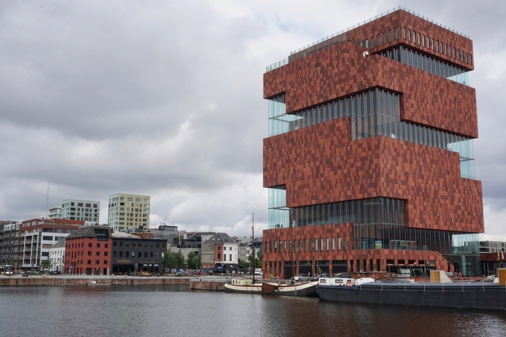 Museum aan de Stroom in de wijk 't Eilandje in Antwerpen