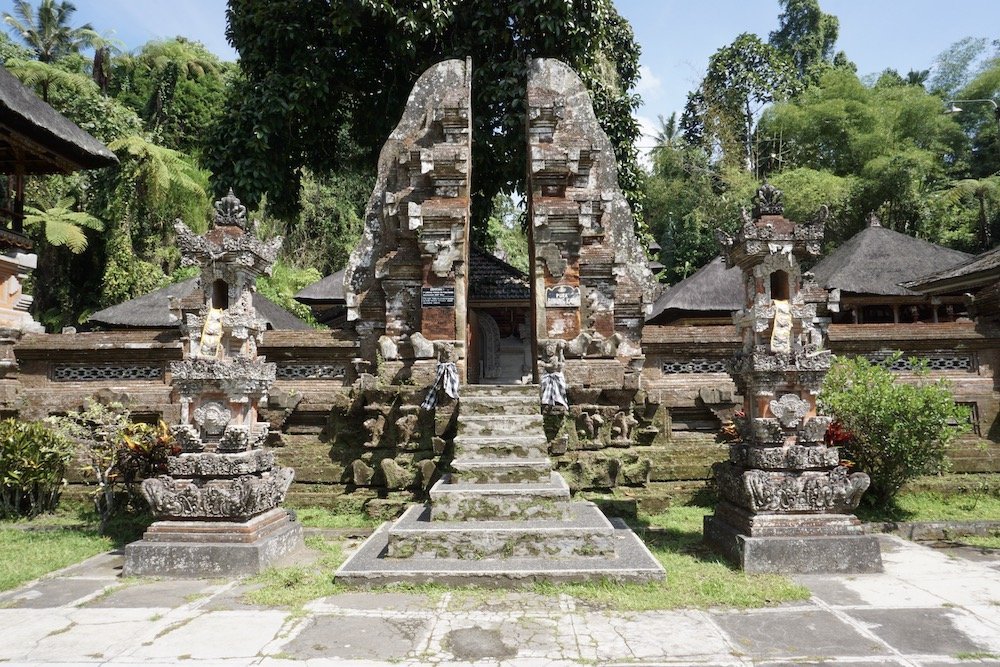 Candi Bentar-poort bij Gunung Kawi Sebatu