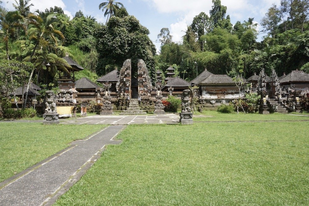 Tempelcomplex Gunung Kawi Sebatu in het groen